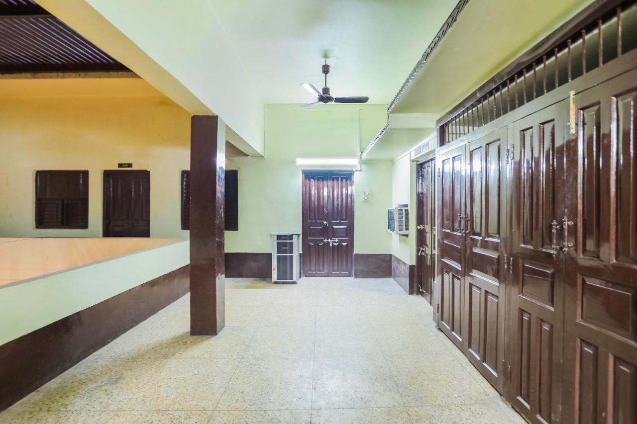 Spot On 64751 Hotel Shivani Palace Muthiganj Exterior foto