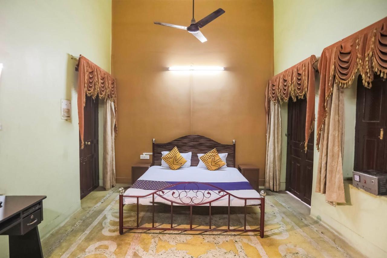 Spot On 64751 Hotel Shivani Palace Muthiganj Exterior foto
