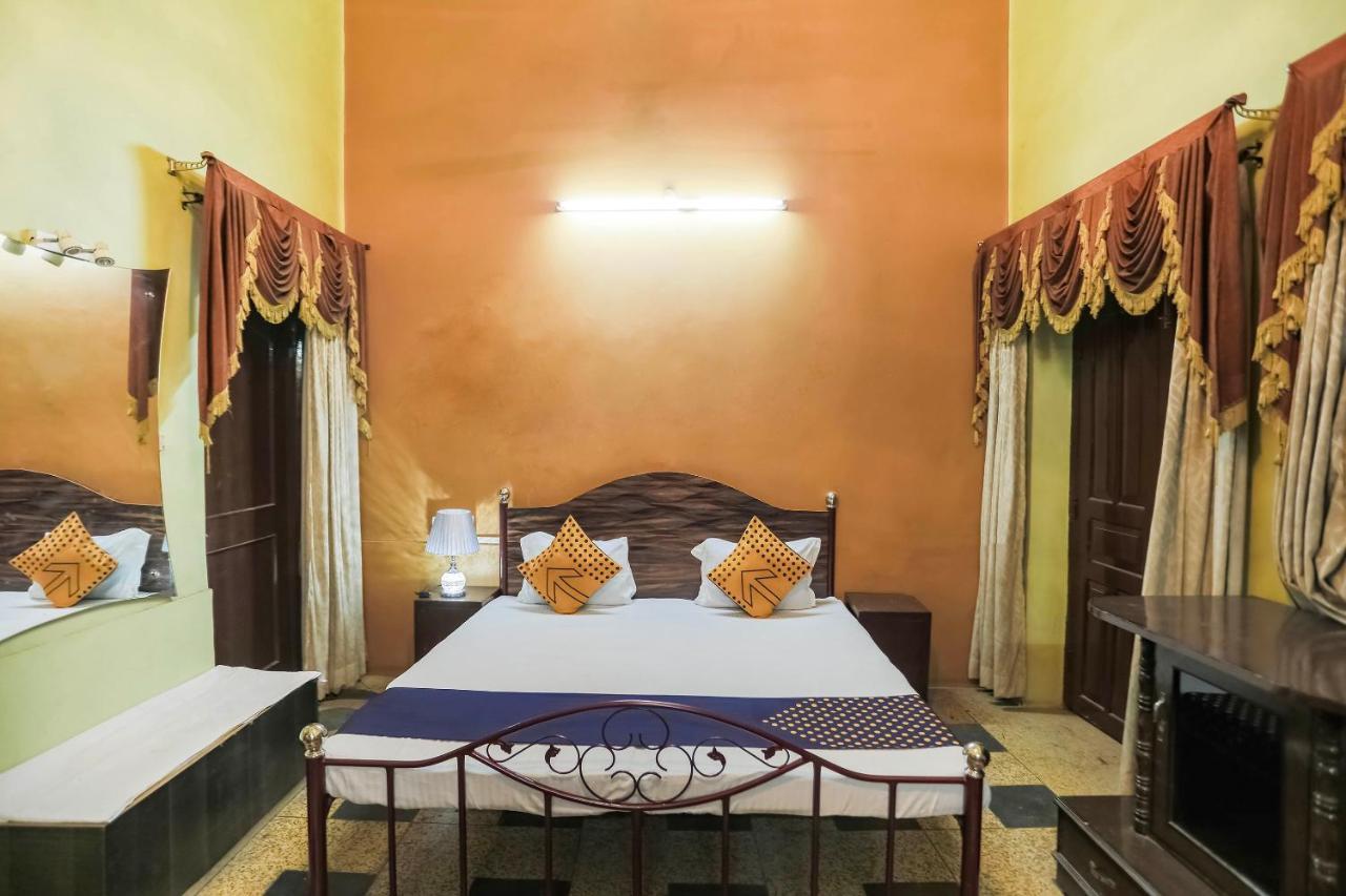 Spot On 64751 Hotel Shivani Palace Muthiganj Exterior foto